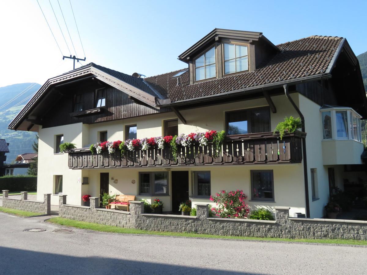Ferienwohnung Fam Alfons Geiler Heinfels Esterno foto